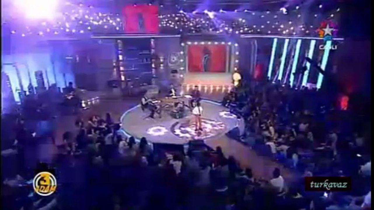 ŞAHİN KENDİRCİ ÜÇ ADAM'DA Hayatı tesbih yaptım - Neden saçların beyazlanmış 19.10.2013