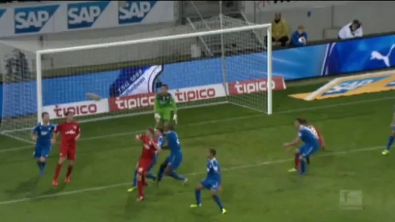 Leverkusen, gol fantasma incredibile di Kiessling!