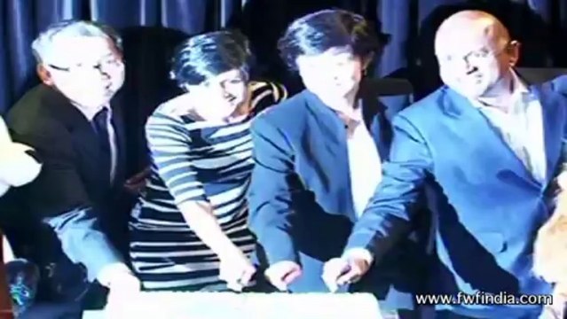 Mandira Bedi Promotes Singapore Tourism