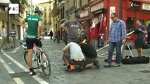 Los ciclistas marcan el ritmo de la música de la Vuelta