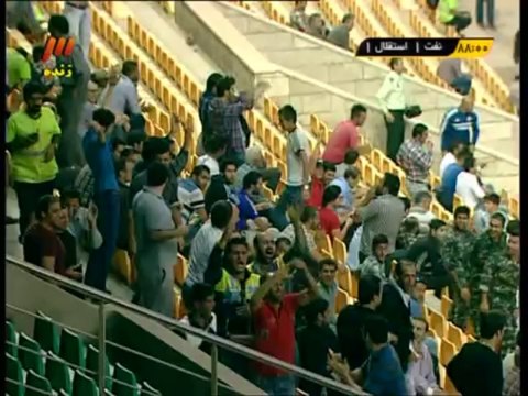 İran Ligi'nde 40 metreden gol