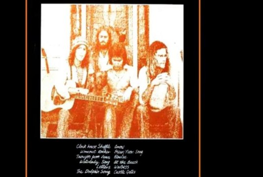 Waves. At The Beach 1975 NZ Psych Folk Rock