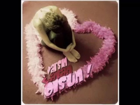 EBRU YAŞAR-BANA BİR ŞEYLER SÖYLE