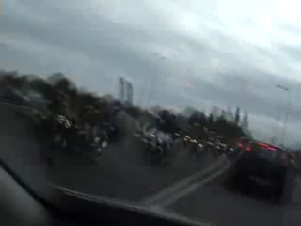 motards en colère  à Tours : 19 10 2013