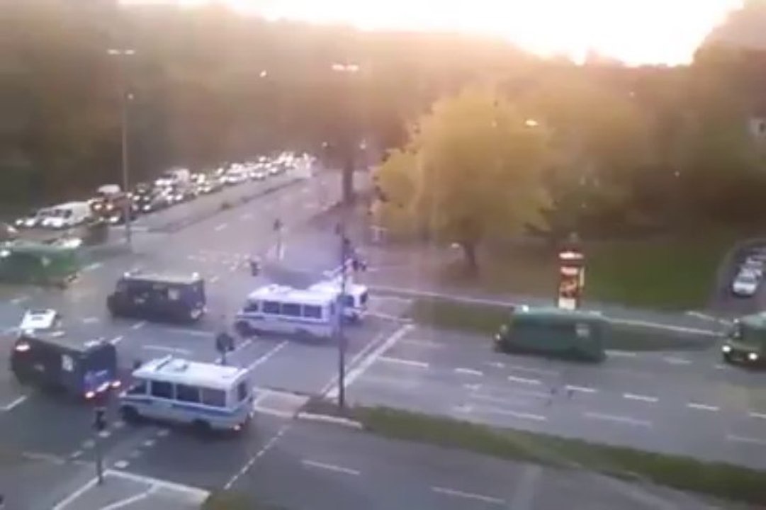 Hmeanwhile in Hamburg, Germany