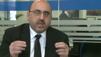 Syrian activist in UK keeps grim toll of civil war