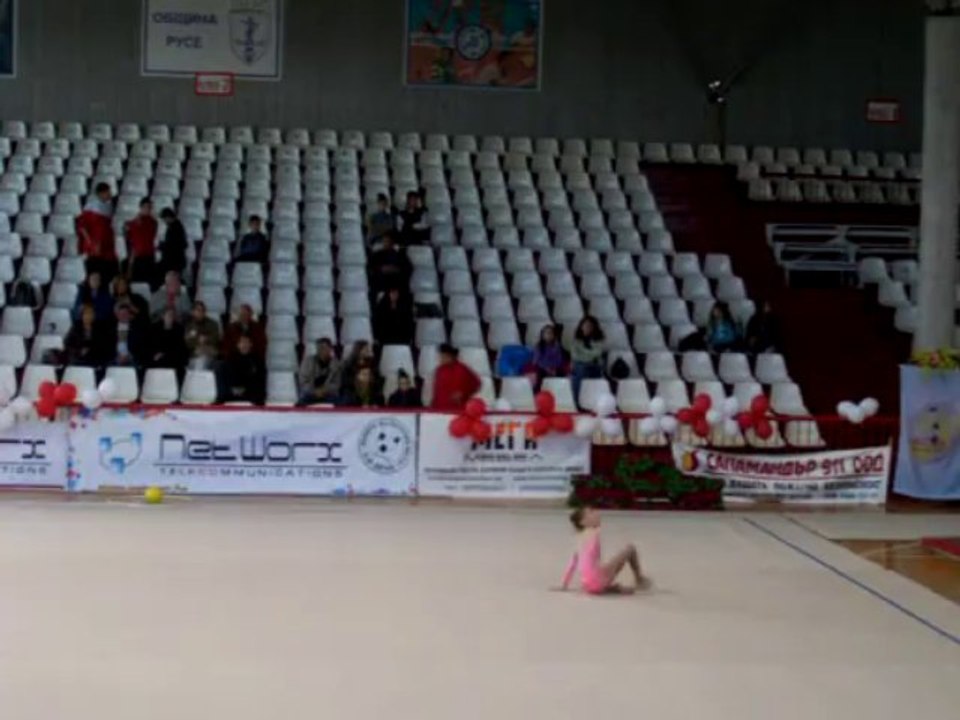 PolinaIvanova_Ball_DunavskaPerla2013