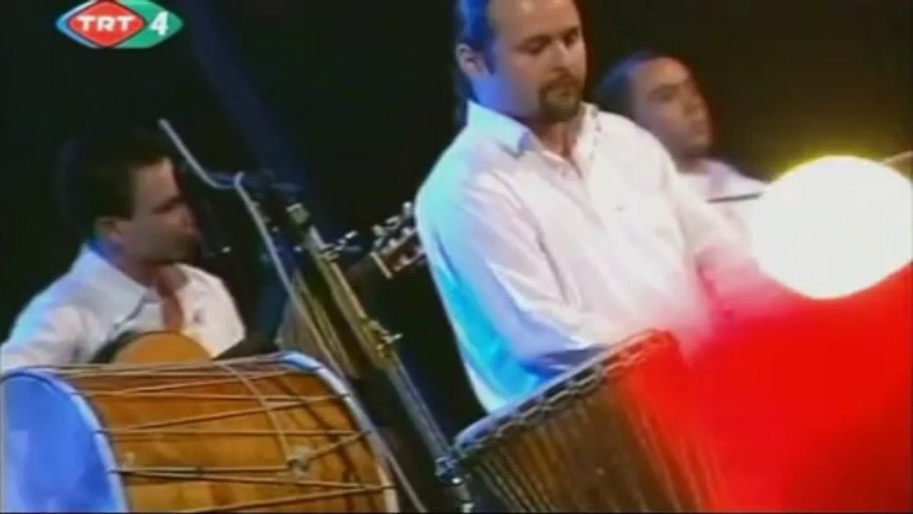 gülay bülbülüm altın kafeste yar dilinden