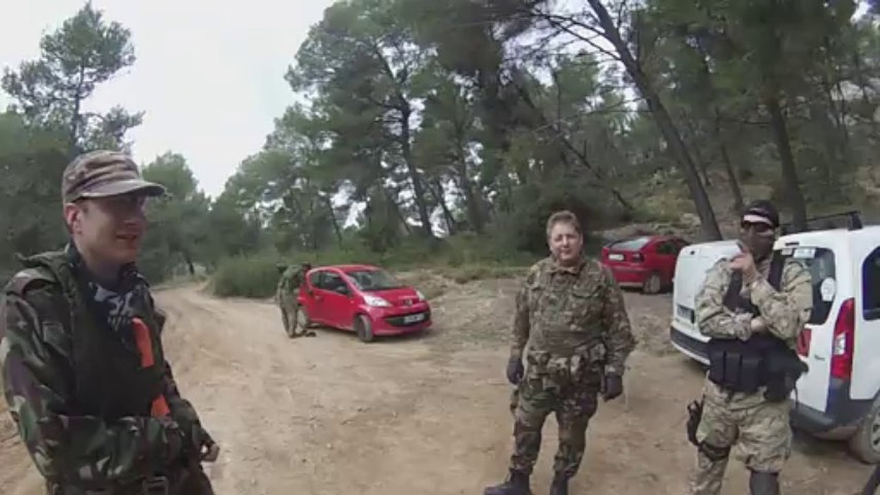 004-partie d'airsoft au vallon de  valtrede  ( octobre 2013)