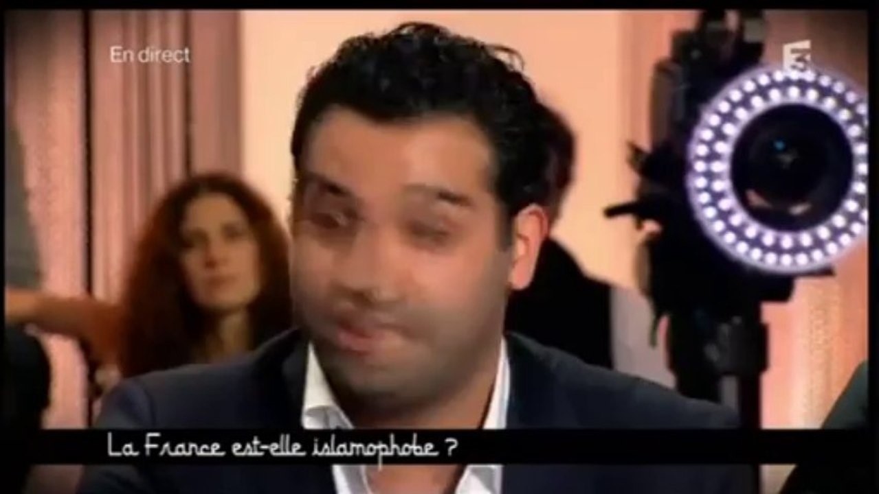 Débat sur la religion de la paix et tolérance