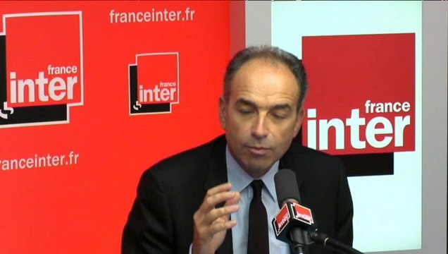 Copé : Nous devons réécrire la politique d'immigration en France.