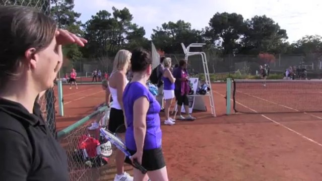 Mathilde Johansson en visite aux Raquettes FFT