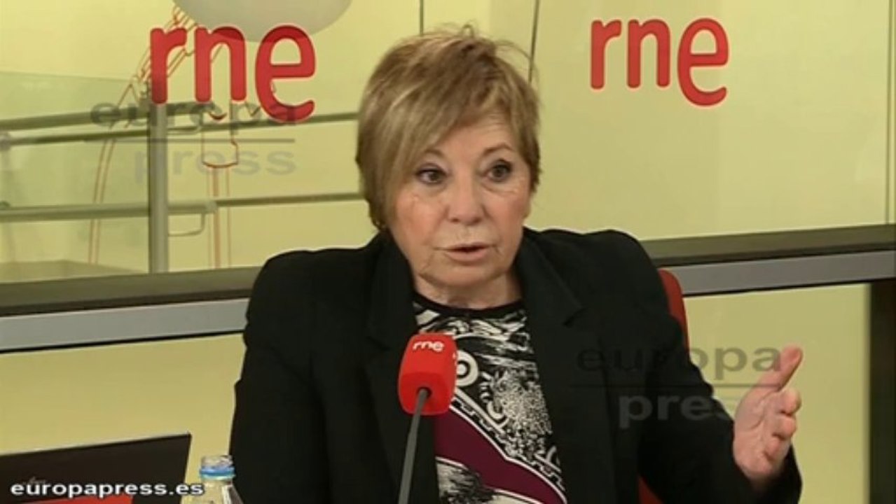 Villalobos dice que Susana Díaz está haciendo un "road show"