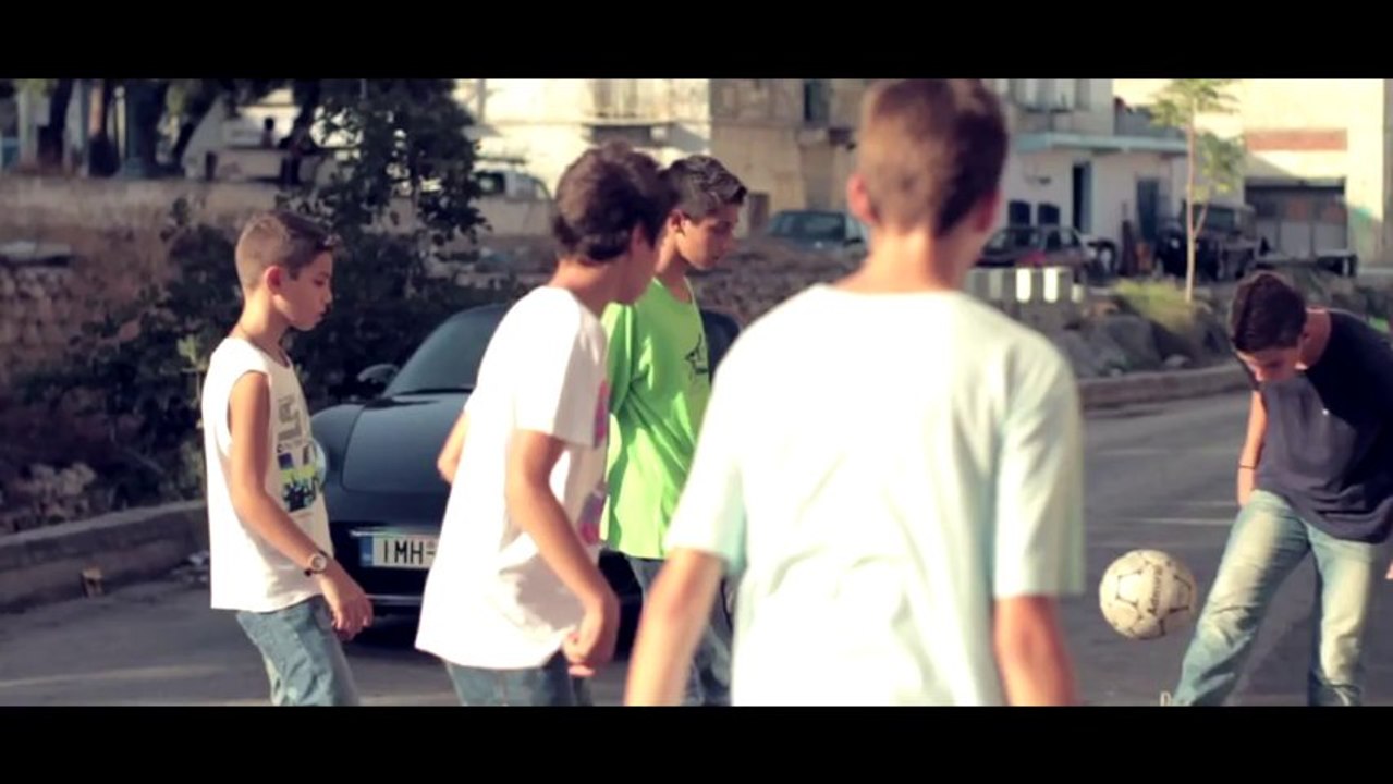 SAKIS ARSENIOU - TI LES _ ΤΙ ΛΕΣ _ OFFICIAL MUSIC VIDEO