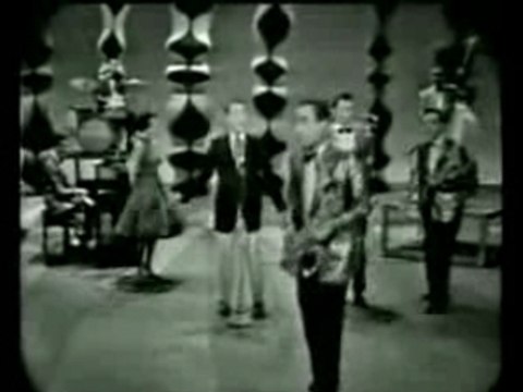 Louis Prima - Just a Gigolo