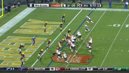 QB Weeden to TE Cameron, 2-yd, pass, TD, 4th down conversion