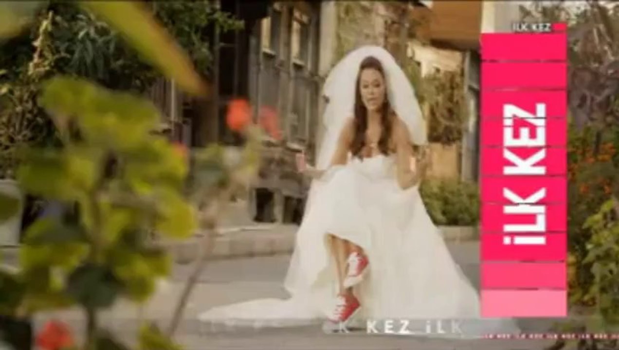 Hülya Avşar - Bana Bir Koca Lazım