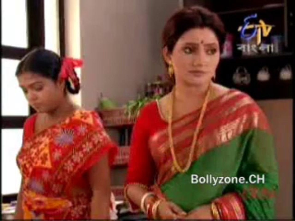 Dutta Barir Chhoto Bou 21st October 2013 Video Watch Online Pt2