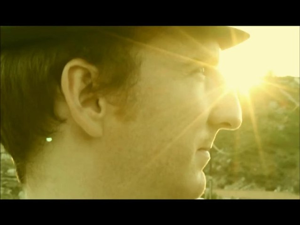 Justine Nico - Viens te réfugier - le clip -