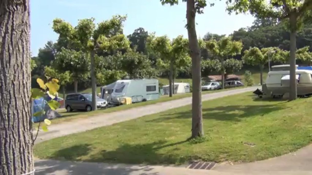 Camping Mendi Azpian trois étoiles - Pays Basque