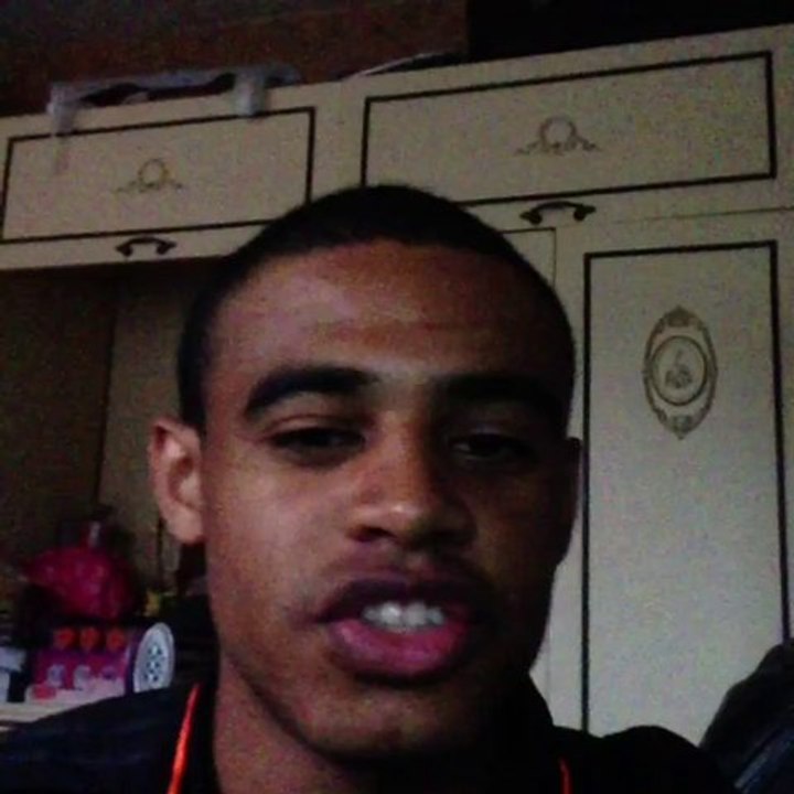 One Direction Kiss You - Cover