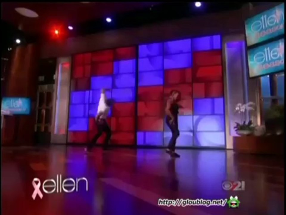 Snooki and Sasha Farber Performance Oct 21 2013