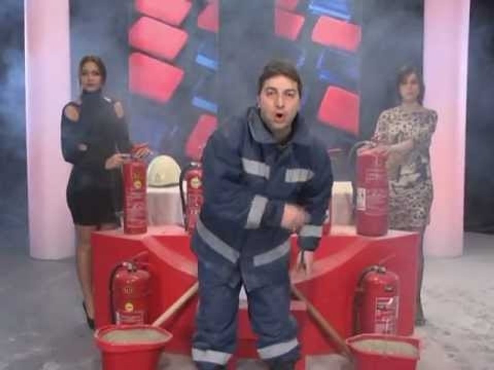 Ateş Savar Yangın Tüpleri   (İsmail Baki)