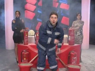 Ateş Savar Yangın Tüpleri   (İsmail Baki)