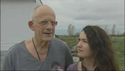 2013.10.16 April Mullen & Christopher Lloyd "88" @ CHCH News