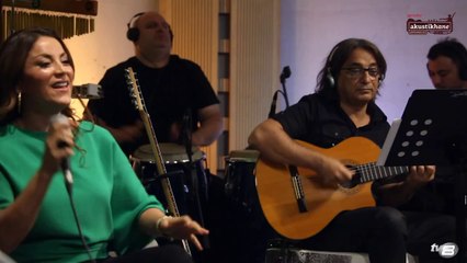 Aşkın Nur Yengi - Zehir Gibisin / #akustikhane