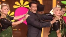 Salman Khan Dances To Rajesh Khanna's Tune - Bigg Boss 7 – Weekend Ka Wow