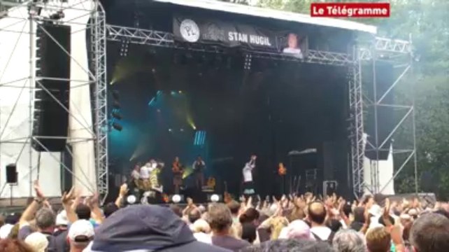 Paimpol. Tri Yann plébiscité aux chants de marins