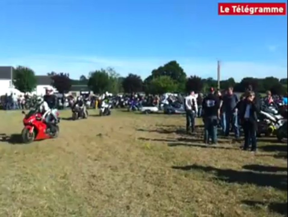 Porcaro. Des milliers de motards reçoivent la bénédiction de leur Madone
