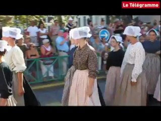 Fête d'Arvor. Le défilé des enfants