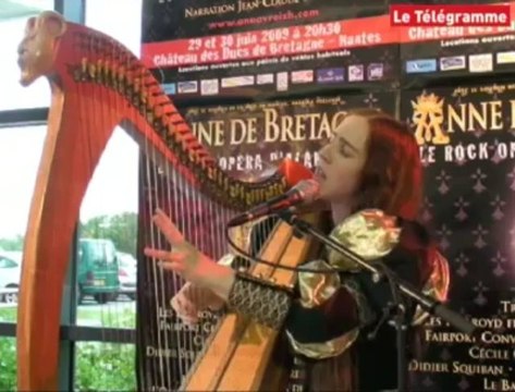 Cécile Corbel interprète Je vous pleure, Isabeau , extrait du rock opéra Anne de Bretagne