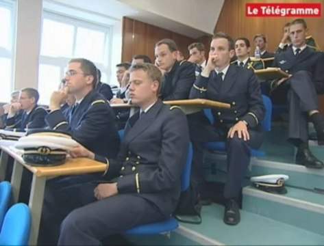 Bretagne. Hervé Morin défend son projet