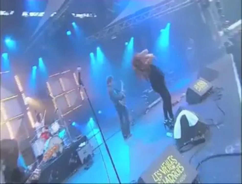 Izia. Une bombe soul-rock tombée du ciel