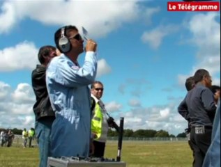 Patrouille de France. Entraînement dans le ciel de Vannes