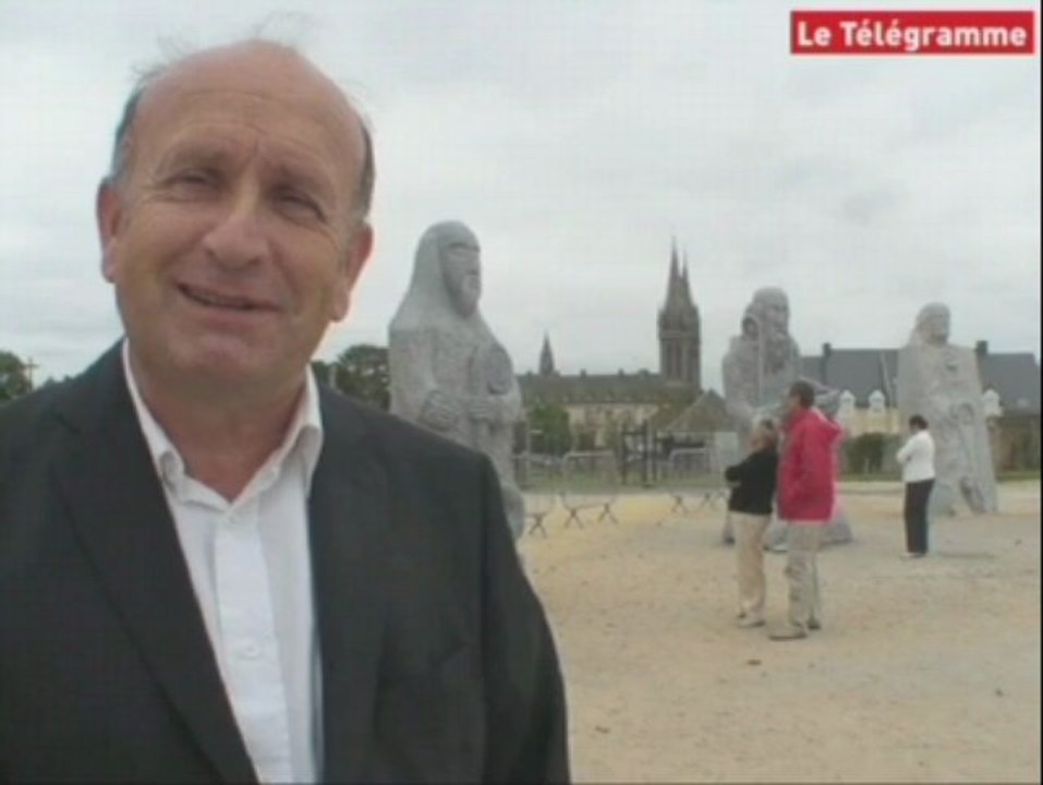 Vallée des Saints. Sept sculptures prêtes