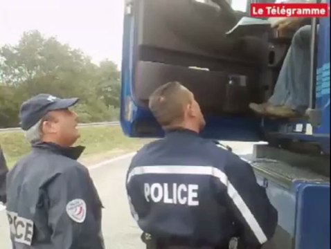 Vannes. Contrôle de poids lourds