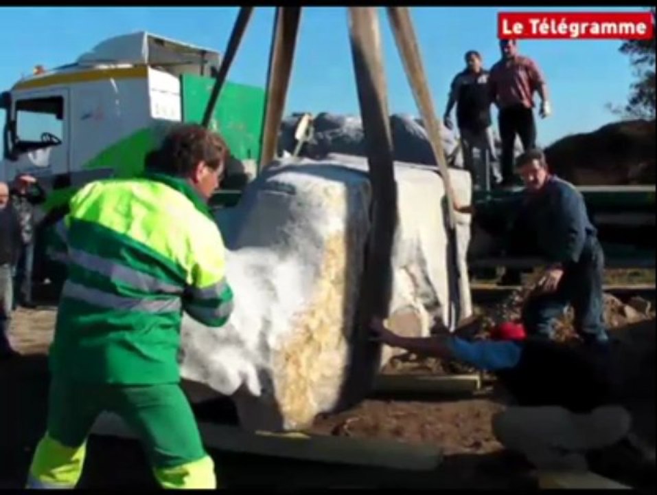 Vallée des Saints. Les statues sont arrivées à Carnoët !