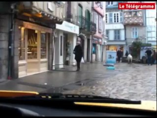 Quimper (29). A bord du quad électrique de La Poste