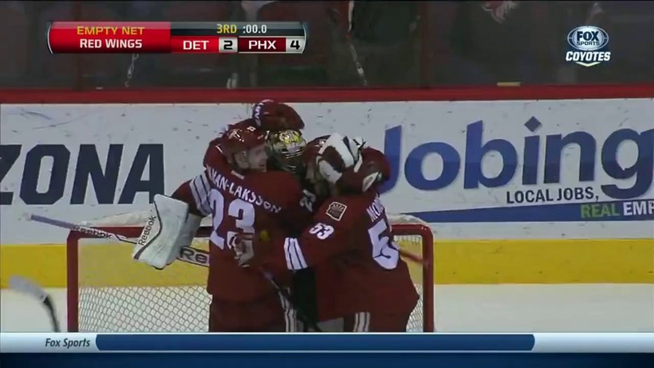 Phoenix Coyotes Goaltender Scores Full Rink goal!