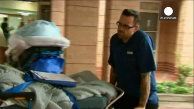 Australia: firefighters battle wildfires near Sydney as...