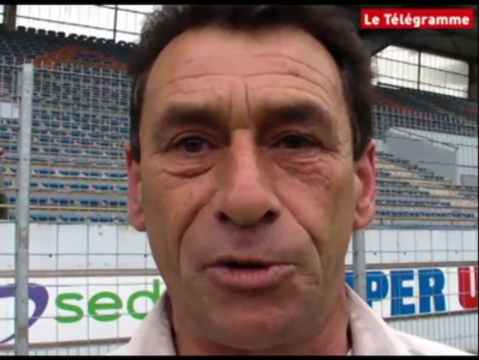 Lorient (56). Top chrono pour le passage à la pelouse synthétique