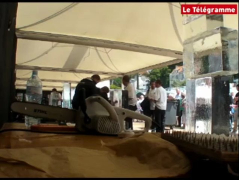 Pléneuf-Val-André (22). Le show sculpture sur glace