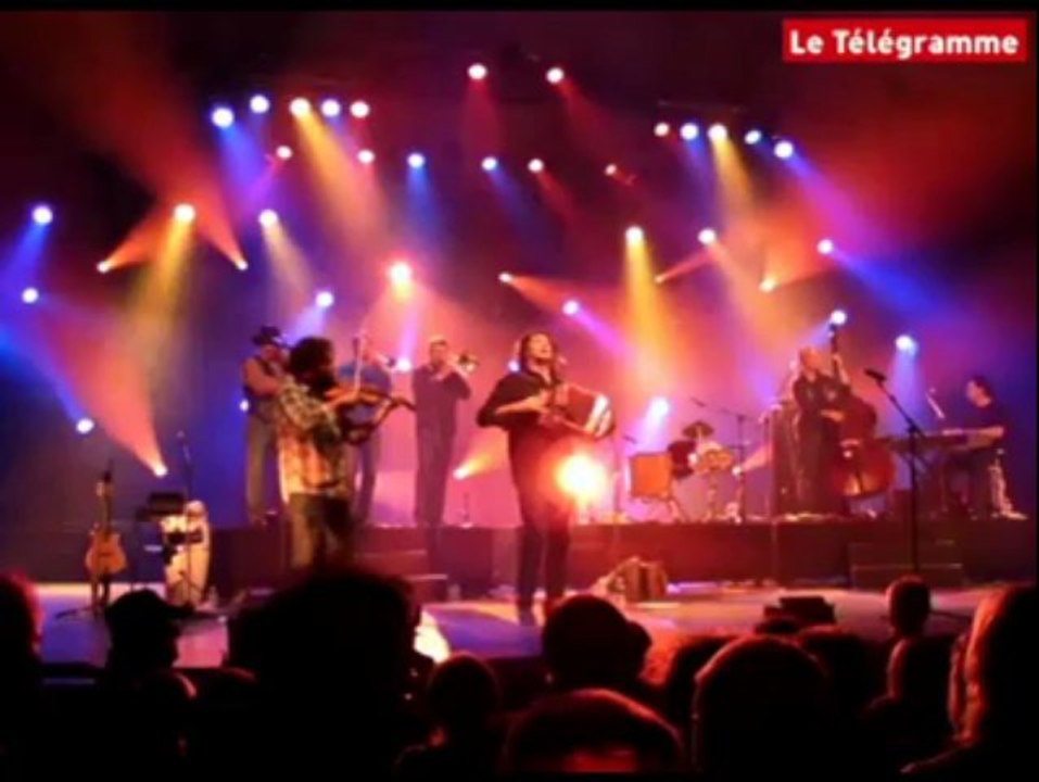 FIL. La Bottine souriante met le feu à l'Espace Marine