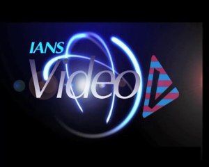 Priyanka supports crusade against cancer