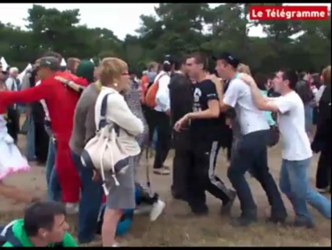 Bout du monde. Ils sont fous, ces festivaliers (1)