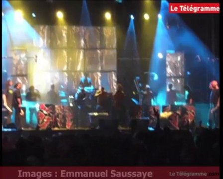 Bout du Monde. Les images du concert des Tambours du Bronx